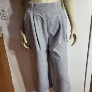 Lululemon Can You Feel The Pleat Crop *21 Sz 6